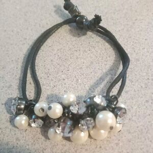 🩷Faux Pearl and Rhinestone Dangle Bracelet ~ Adjustable Fit